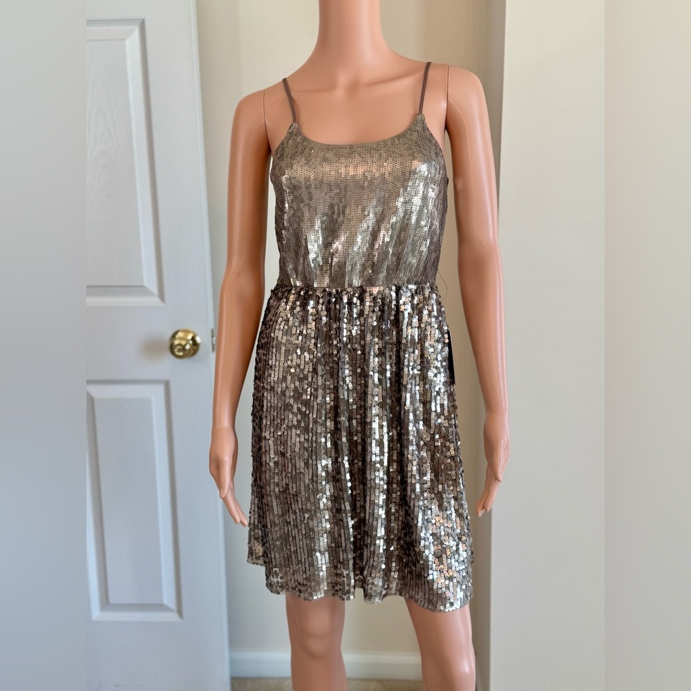 NWT Express Prom Glam Sequin Mini Dress MSRP $108 XS Party Cocktail Dance - Picture 4 of 10